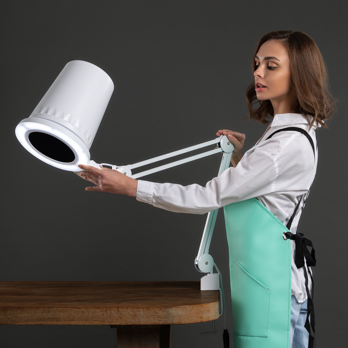 Alize nail dust collector with table mount